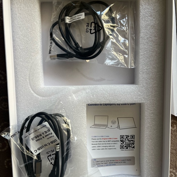 Portable Monitor - Picture 2 of 4